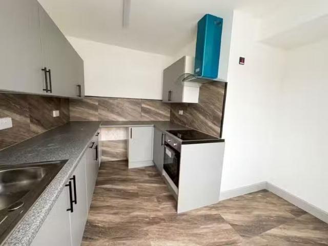 Unique 1 BA Studio flat for rent in Halfway Street, Sidcup, DA15