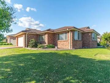 New 1 Banksia Close, Kootingal, NSW 2352
