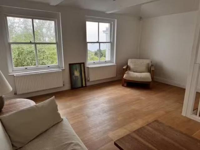 New 1 bedroom maisonette for rent in Undercliff, Sandgate, Fol.