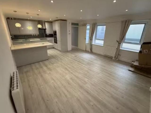 Nice 1 bedroom apartment for rent in Marine Parade East, Clact.