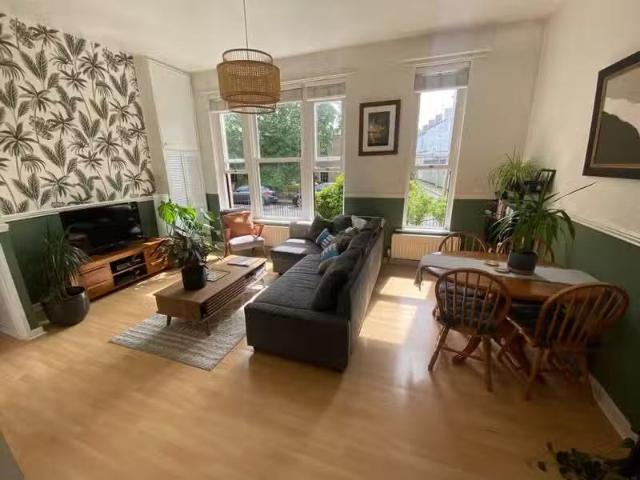 Rental! 1 bedroom apartment for rent in Shrewsbury View, Claug.
