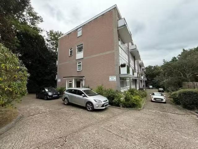 New 1 bedroom flat for rent in Highland Road, Bromley, BR1