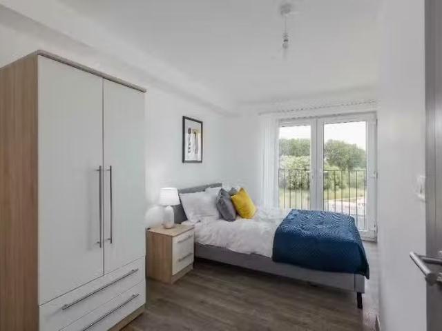 Charming 1 bedroom flat share for rent in Reeds Lane, Moreton.