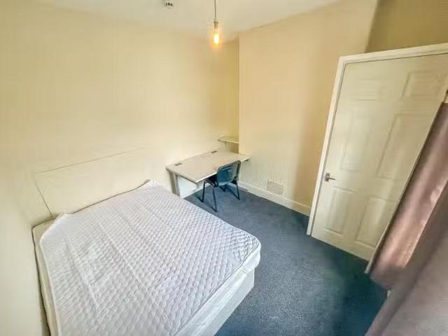 Cozy 1 bedroom house share for rent in Broadway, Treforest,.