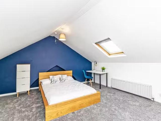 Charming 1 bedroom house share for rent in Garden Lane, Cheste.