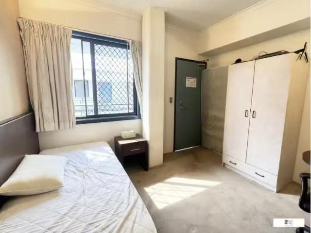 Just in! 1 BR 4015/185 211 Broadway, ULTIMO Apartment for rent.