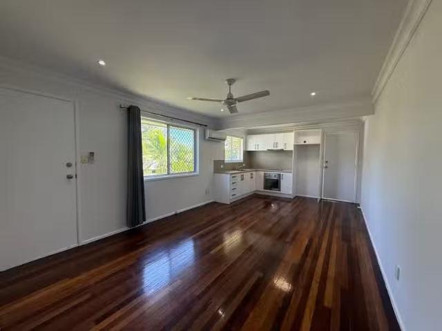 Rental! 1 BR 5/7 Woodville Place, ANNERLEY, QLD 4103 Unit fo.