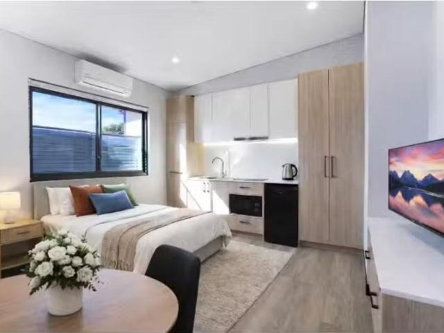 New 1 BR 8/139 Allambie Road, Allambie Heights Apartment for r.
