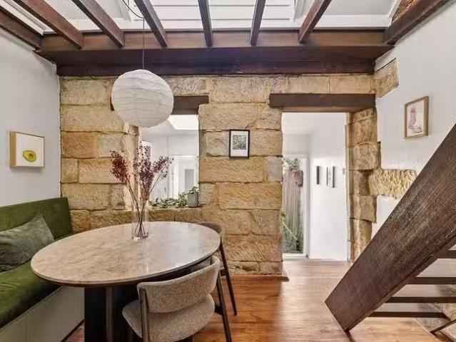Nice 1 BR 14 Mcelhone Place, Surry Hills, NSW 2010