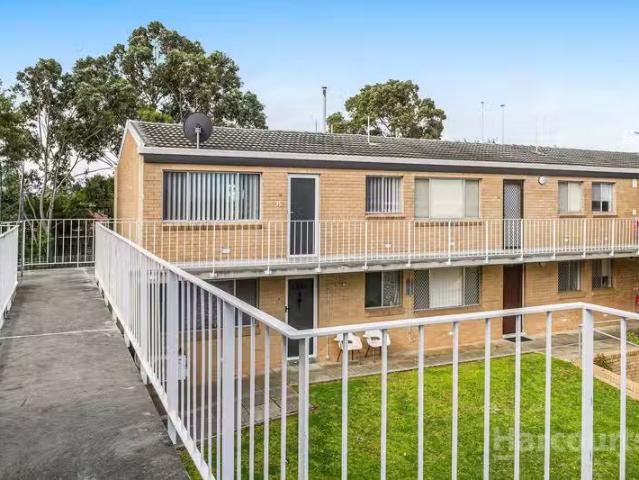Unique 1 BR 15/38 Carrington Street, INGLEWOOD, WA 6052 Hous.