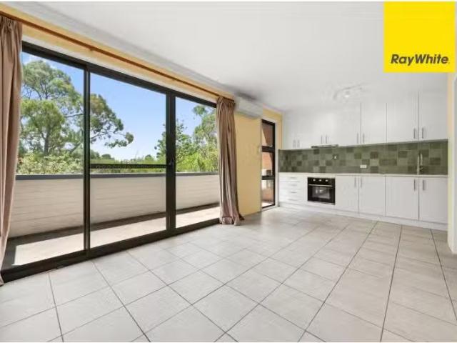 Cheap 1 BR 15b/62 Wattle Street, LYNEHAM Apartment for rent L.