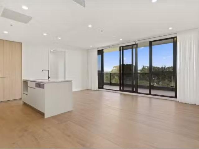 Charming 1 BR 161/44 Constitution Avenue, Campbell Apartment f.