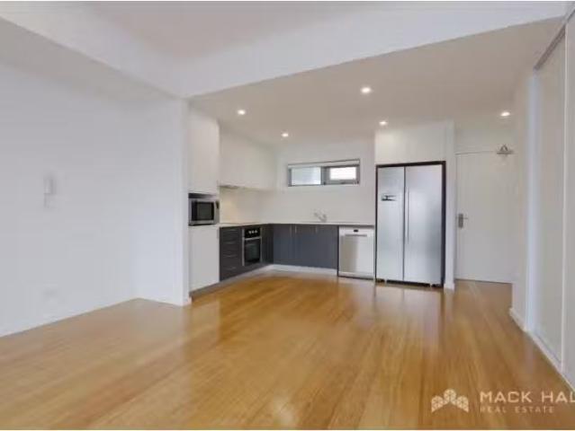 Cheap 1 BR 18/67 Brewer Street, PERTH Apartment for rent List.