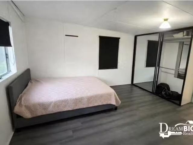 Nice 1 BR 1A Vine Street, Schofields House for rent Listed by.