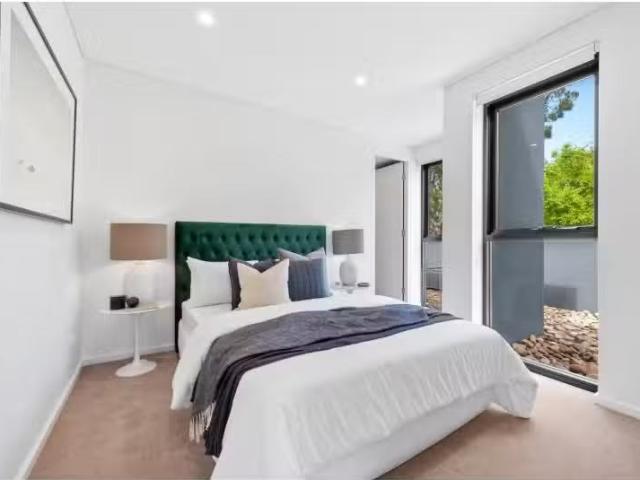 Deal! 1 BR 203/148 150 Holt Avenue, Cremorne Apartment for ren.