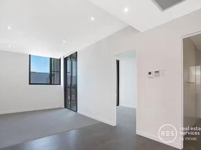 Charming 1 BR 2801/7 Scotsman Street, Forest Lodge, NSW 2037