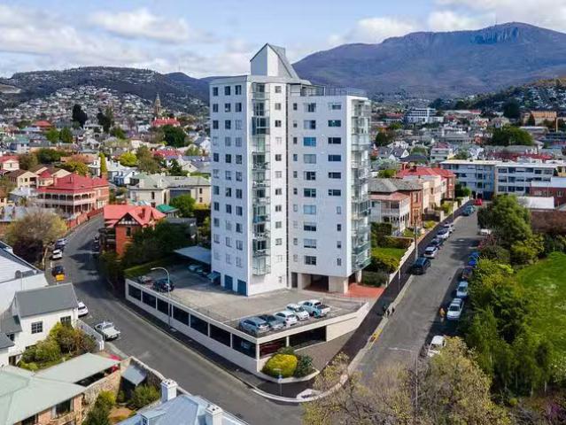 New 1 BR 3/1 Battery Square, Battery Point, TAS 7004