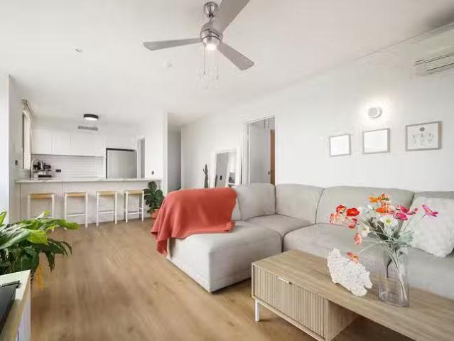 New 1 BR 32/11 Fairway Drive, Clear Island Waters, QLD 4226