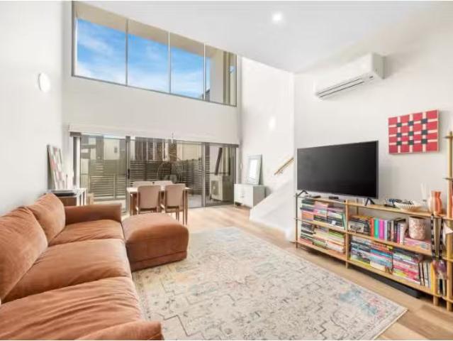 Charming 1 BR 36/235 Flemington Road, Franklin Apartment for r.