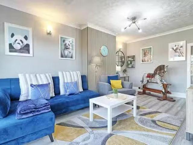 Unique 1 BR Tollgate, Benfleet