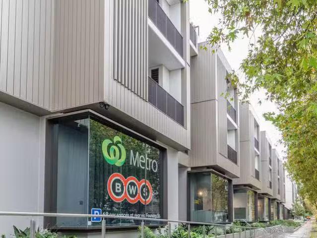Rental! 1 BR C221/153 Mitchell Road, Erskineville, NSW 2043