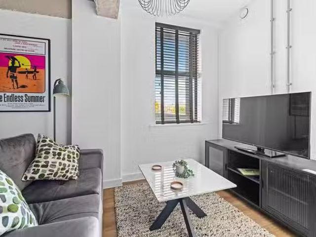 Rental! 1 BR Cliftonville Road
