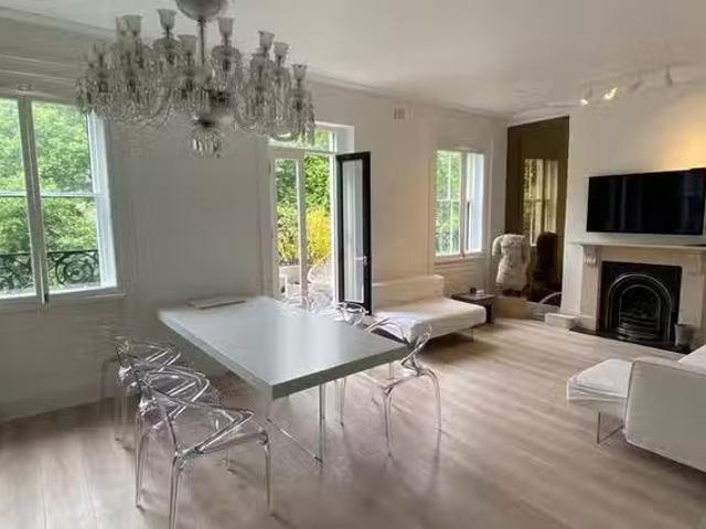 Just in! 1 BR Ennismore Gardens