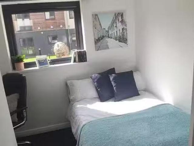 Just in! 1 BR Forest Court Ensuite Room Gold A