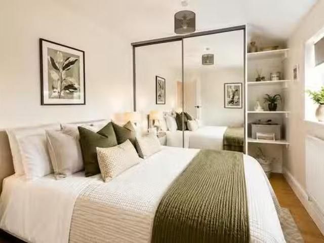 New 1 BR Manor Road, London Colney
