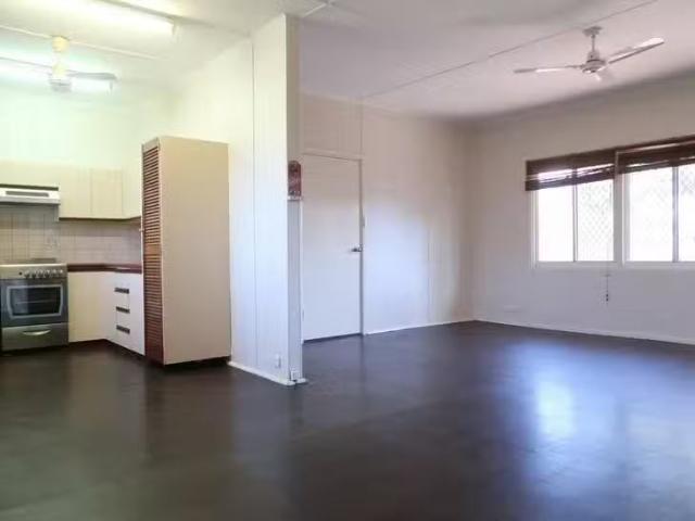 Cheap 1 Brodie Crescent, South Hedland, WA 6722