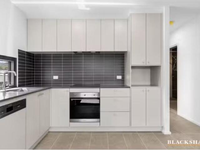 Cozy 1 Buninyong Street, Watson Apartment for rent Listed by.