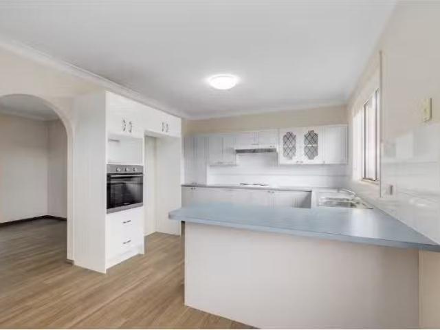 Nice 1 Coramba Close, Port Macquarie House for rent Listed by.