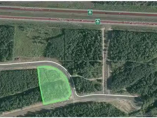 For Rent! 1 De Fiedmont St, Moncton, NB, E1H 2R6 commercial.