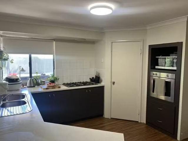 Nice 1 Heatherglen Rd, AUSTRALIND, WA 6233 House for Rent