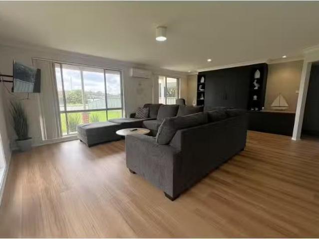 Unique 1 Marine Drive, Tea Gardens House for rent Listed by K.