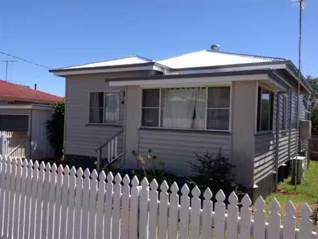 Rental! 1 Market Street, South Toowoomba, QLD 4350