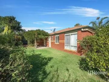 Unique 1 Maron Close, Seabrook, VIC 3028