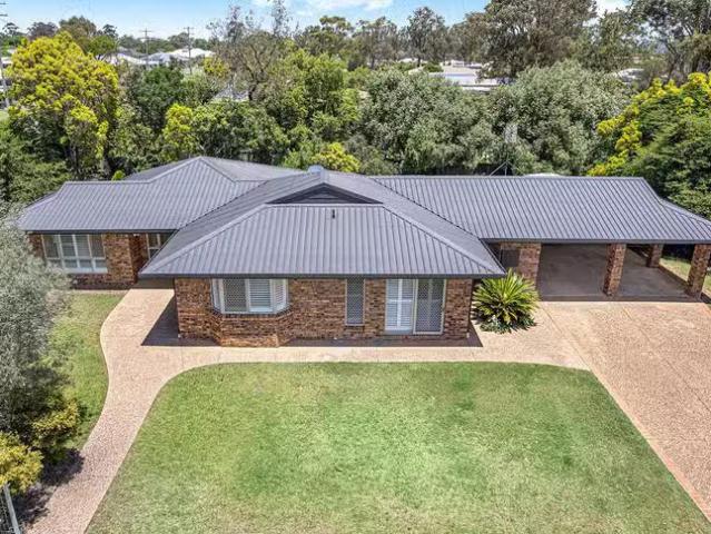 For Rent! 1 Reyburn Street, Warwick, QLD 4370