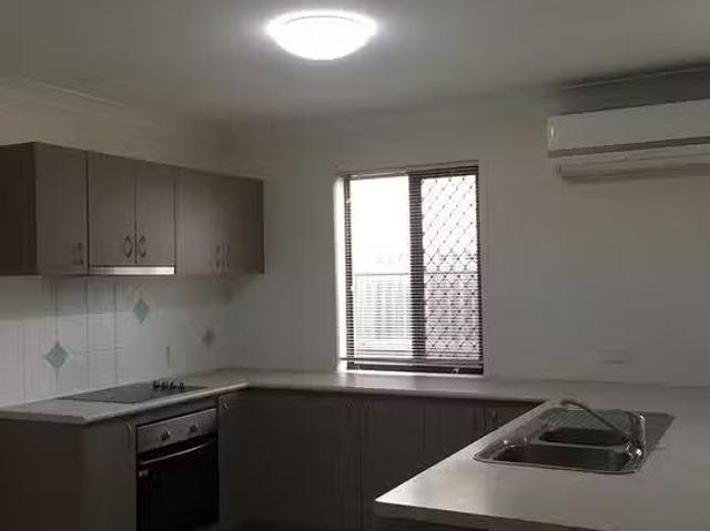 New 204 Macquarie Way, Drewvale, QLD 4116