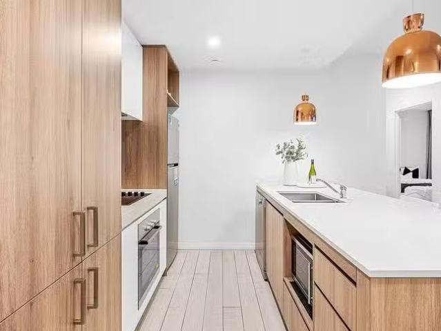 Deal! 206/8 Tassels Place, Innaloo, WA 6018
