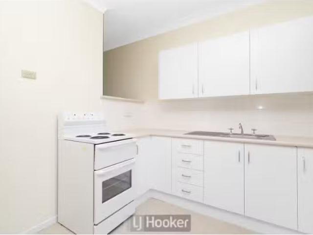 For Rent! 207/18 Warhurst Avenue, Toronto House for rent List.