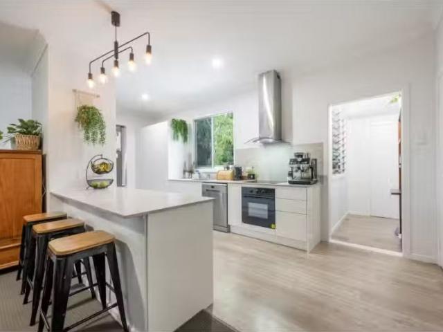 For Rent! 200 Dobie Street, Grafton House for rent Listed by.