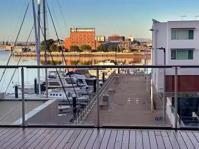 For Rent! 201/1 2 Tarni Court, New Port, SA 5015