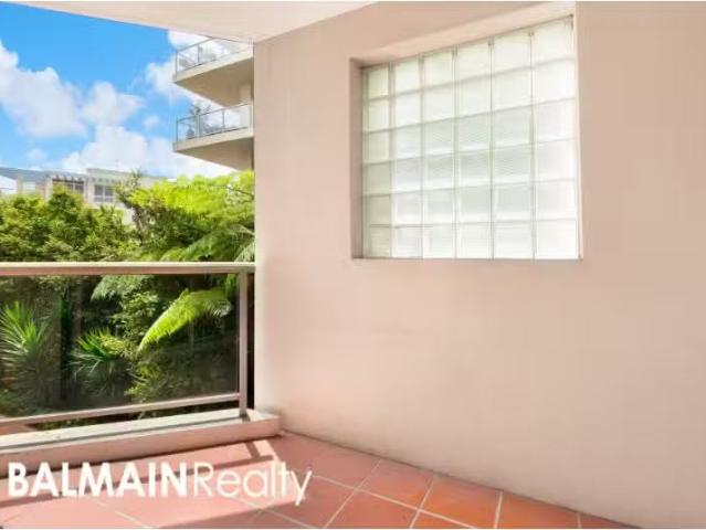 Cozy 203/26 Warayama Place, Rozelle Apartment for rent Listed.