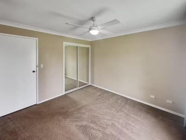 Unique 20 Liggins Road, Hazelbrook House for rent Listed by P.