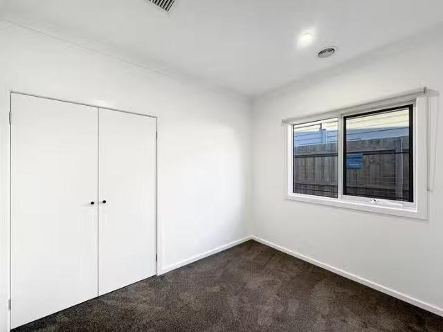 Nice 20 Mitiamo Street, Eynesbury, VIC 3338