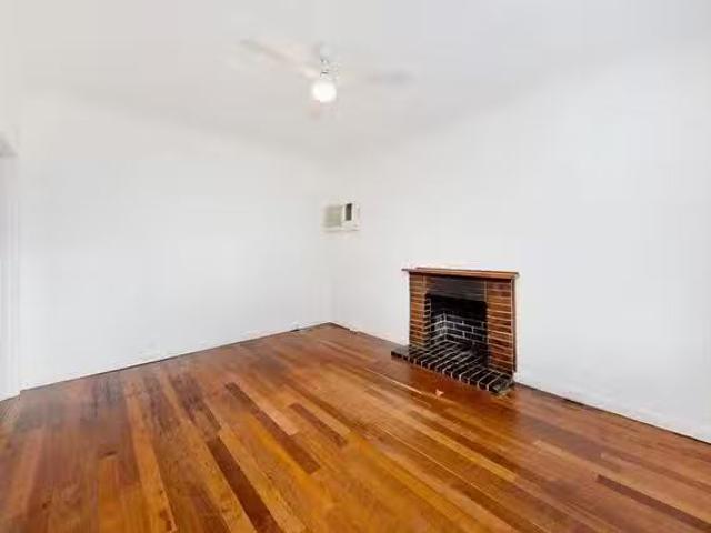 Charming 20 Sudlow Street, Embleton, WA 6062