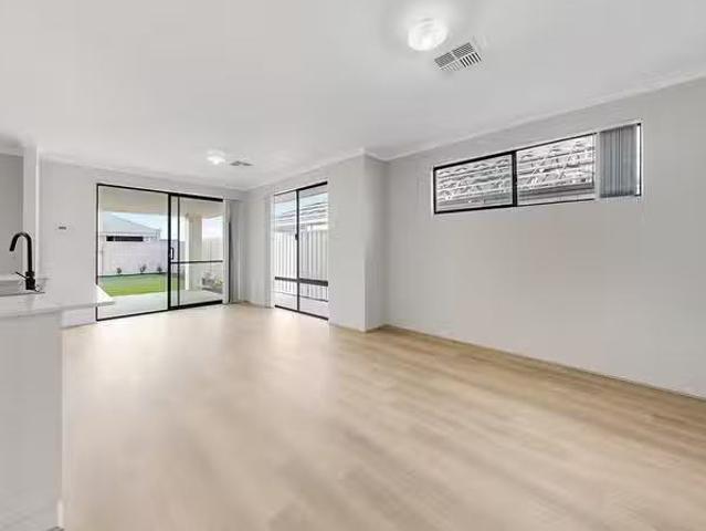 Just in! 20 Puritan Avenue, Two Rocks, WA 6037