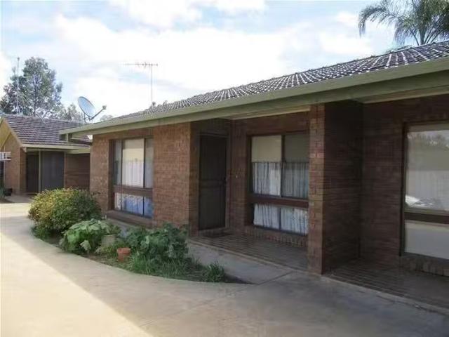 Nice 2/14 The Boulevard, Mildura, VIC 3500