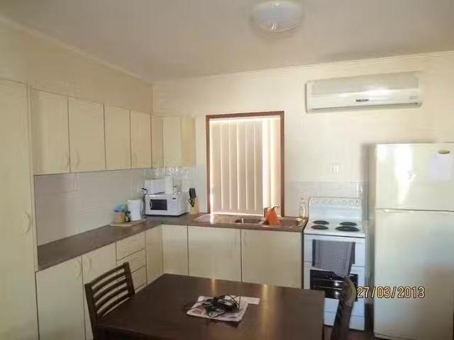 Just in! 2/17 Hilary Street, The Gap, QLD 4825